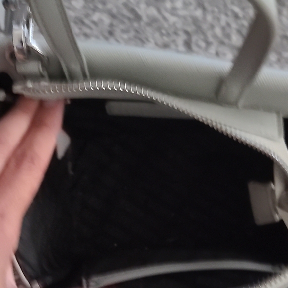 Steve Madden Light Gray Mini Bag with Floral Scarf - Picture 3 of 4